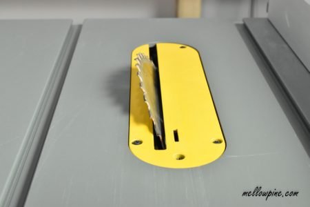 How to Safely Rip a 2x4 With a Table Saw - MellowPine