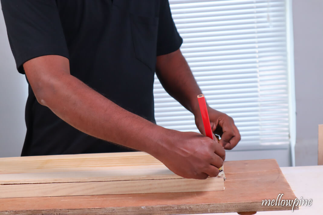 How to Make a Rabbet Cut with a Circular Saw [StepbyStep] MellowPine