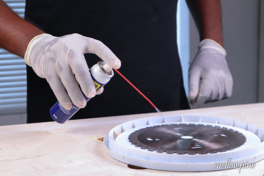 How to Clean Circular Saw Blades [StepbyStep Guide] MellowPine